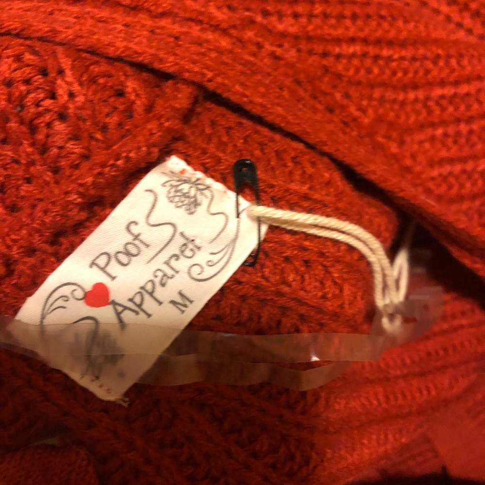 sweater - Picture 3 of 3